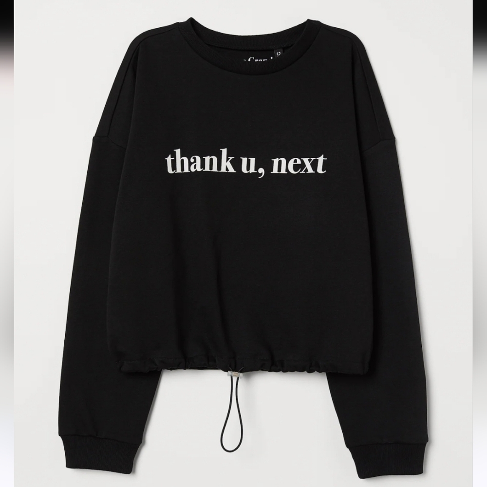 H&M DIVIDED Ariana Grande 7 Rings Tour 2019 Thank U Next Black Sweater Sz Small
